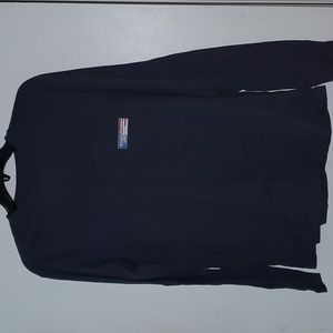 Vinyard Vines long sleeve t-shirt with pocket. Size Small